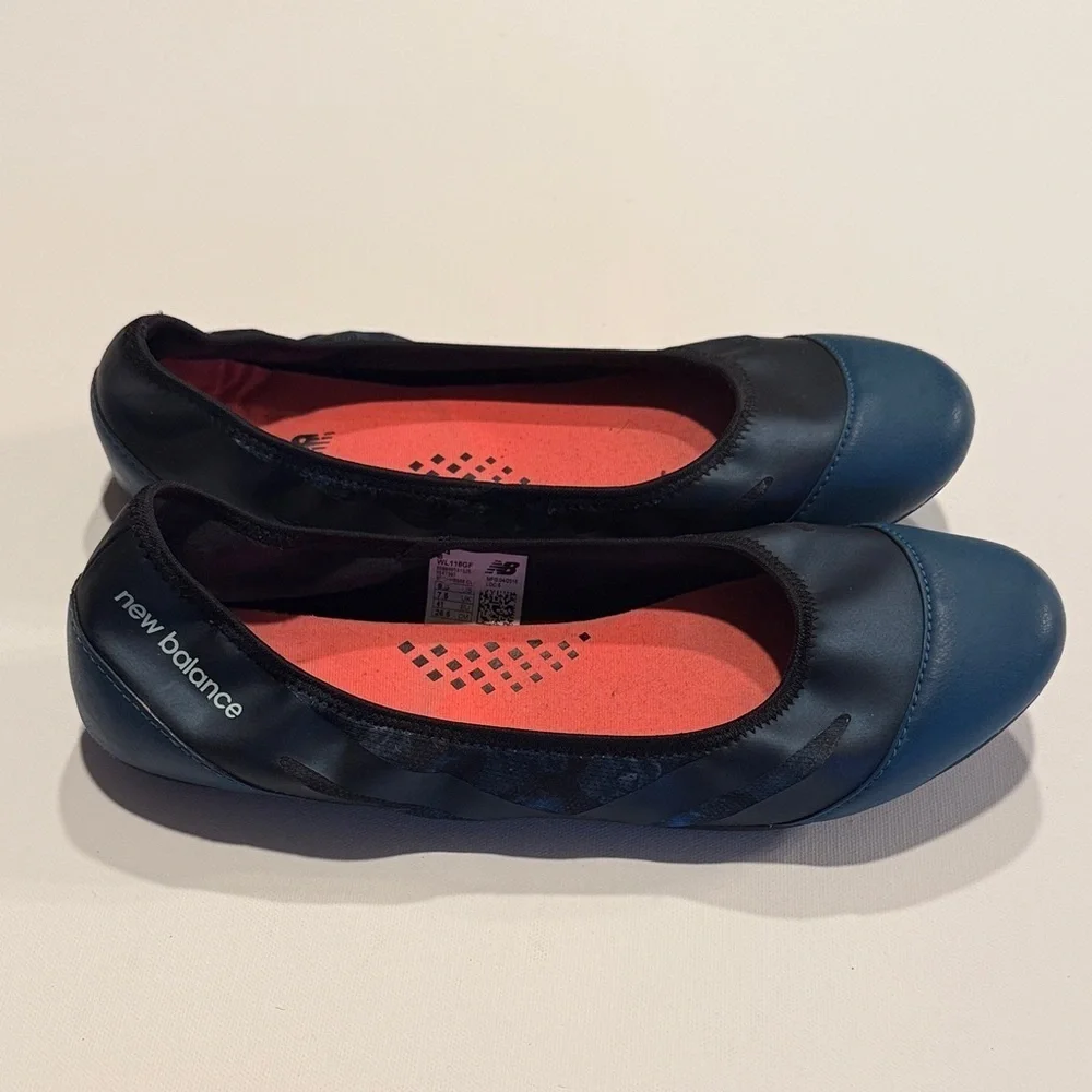 New Balance chic flats